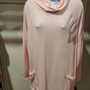 Comfortable pink sweatshirt